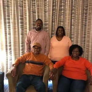 Meet your Posher, Delvin